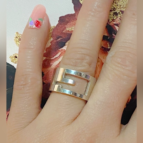 GUCCI Branded G Logo Silver 925 Ring- GREAT CONDITION - Picture 5 of 11